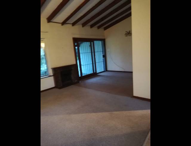 3 BEDROOM SECTIONAL TITLE SOLD IN MERRIVALE